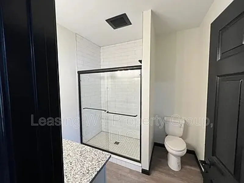 Building Photo - 408 Leon Sullivan Way #208