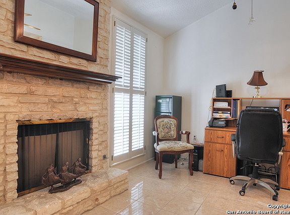 5th image of 8919 WICKFIELD ST #8919