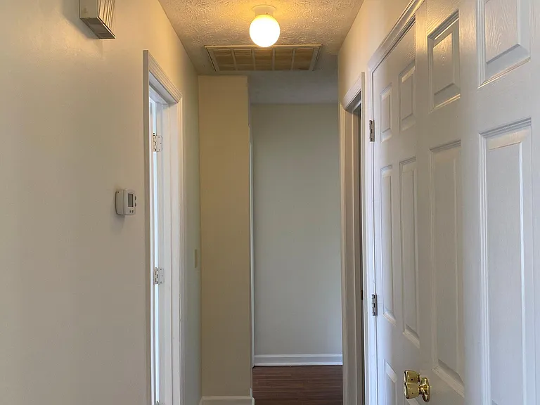 1963 Bluff Ct — Photo 17