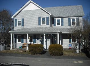 29 Gilbert St, Carbondale, PA 18407