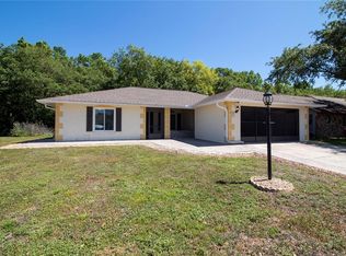 1900 Thistle Ct, Wesley Chapel, FL 33543