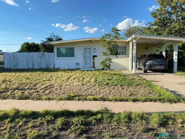 210 W Clayton Ave, Lovington, NM 88260