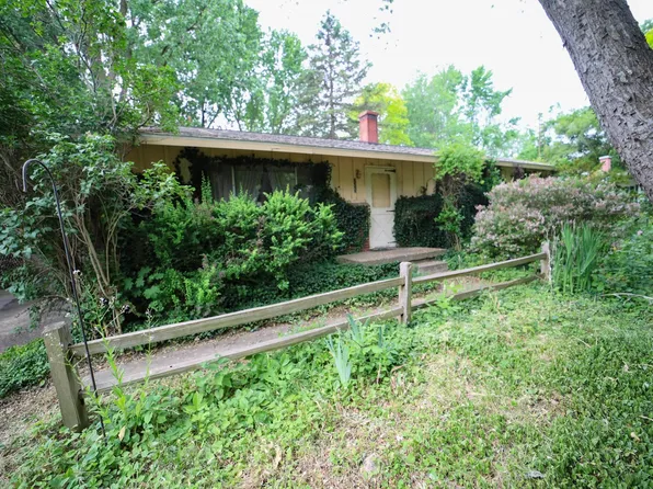 3323 Windland Dr, Flint, MI 48504