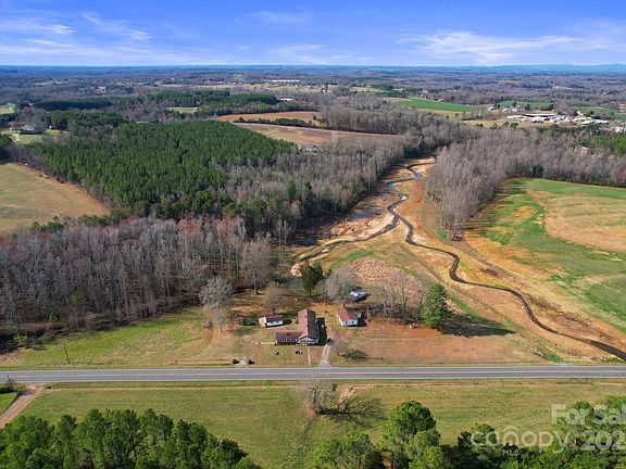 3rd image of 8195 W State Highway 27