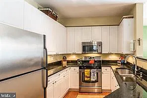 2700 Bellforest Ct #103 — Photo 5