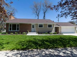 1739 Mirro Dr, Manitowoc, WI 54220