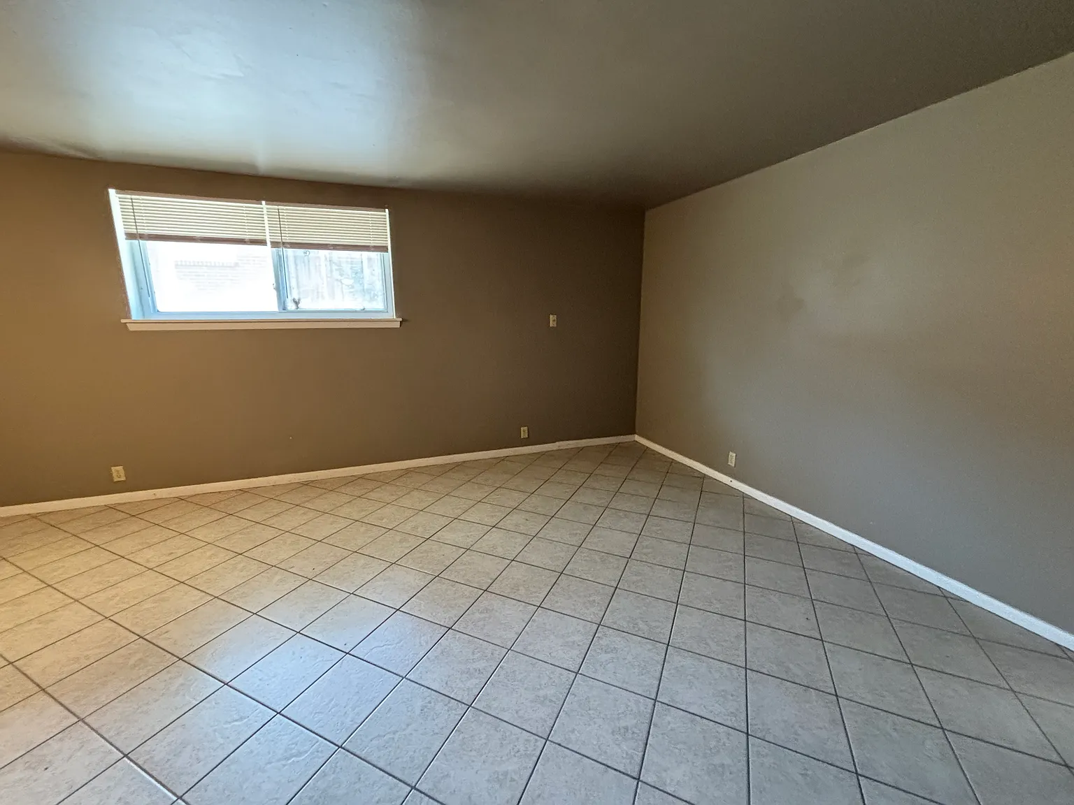 1 bed, 650 sqft, $650 — Photo 2