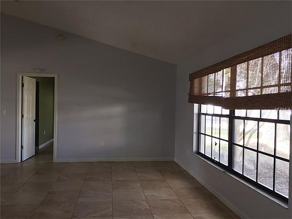3rd image of 11620 Carmody Ct