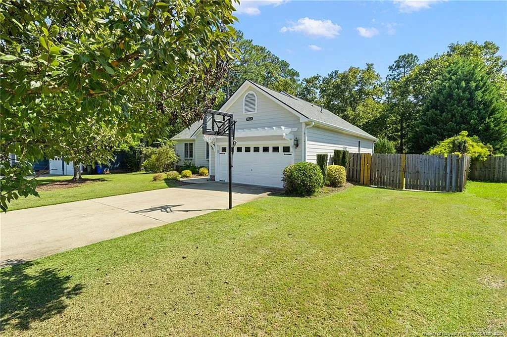 3513 Bracebridge Court - AD — Photo 4