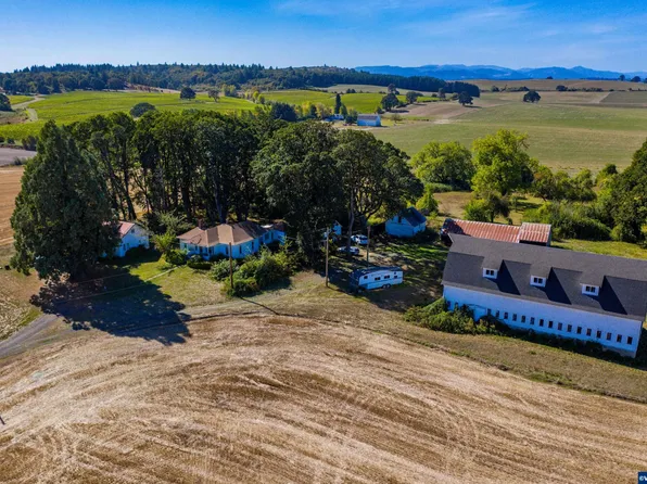 5805 W Pacific Hwy, Rickreall, OR 97371