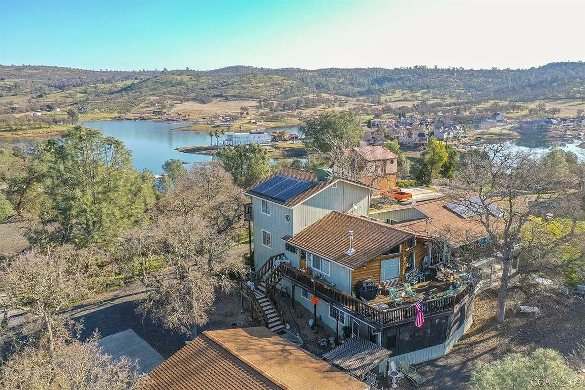 4541 Hill Top Dr photo 1