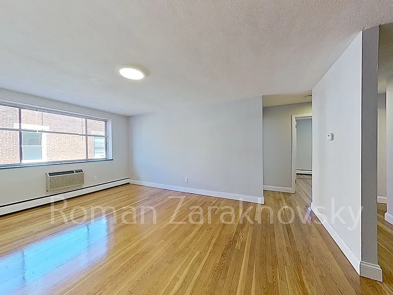 236 Babcock St #1 — Photo 7