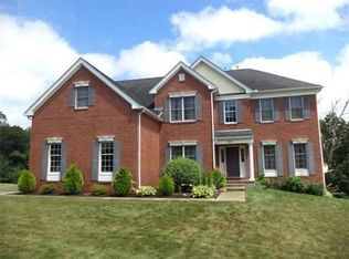 60 Whitehall Way, Bellingham, MA 02019