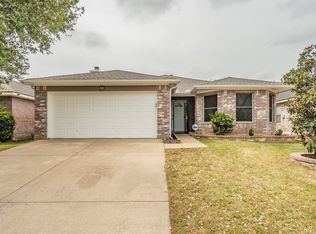 6017 Bronze River Rd, Fort Worth, TX 76179