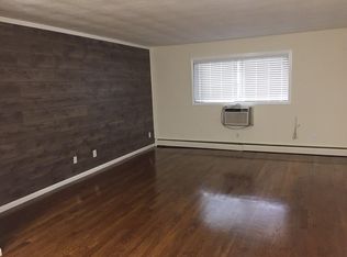 18 Glencoe St APT 22, Brighton, MA 02135