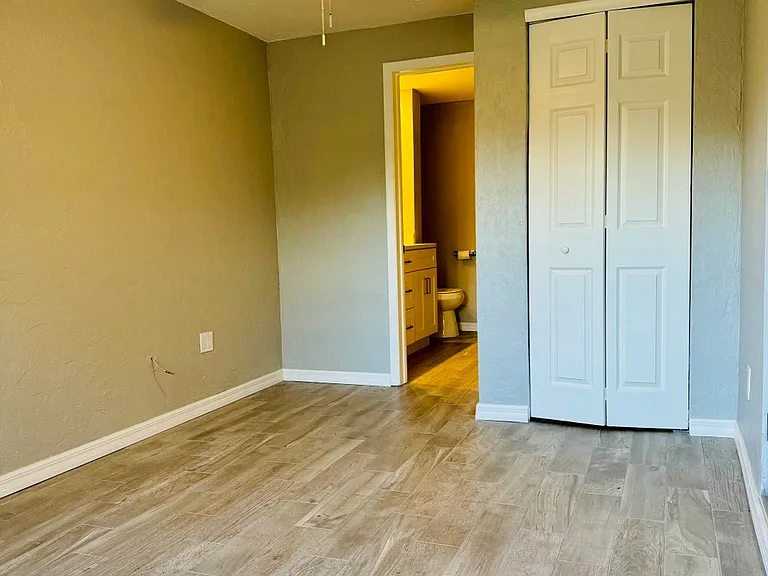 3983 Coleridge Pl — Photo 8