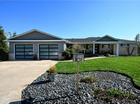 101 Meadow Dr, Elizabeth, PA 15037