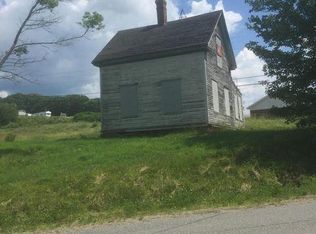 4 Patterson Hill Rd, Belfast, ME 04915