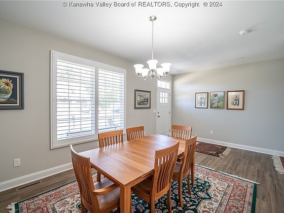 5th image of 4220 Fairway Dr