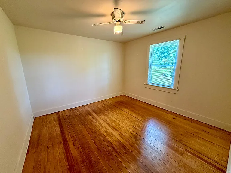 6515 Trottinridge Rd — Photo 9