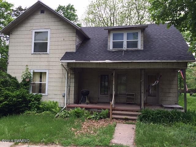 2nd image of 4517 N Bailey Rd