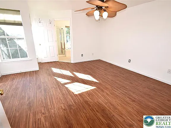 136 Knollwood Dr — Photo 13