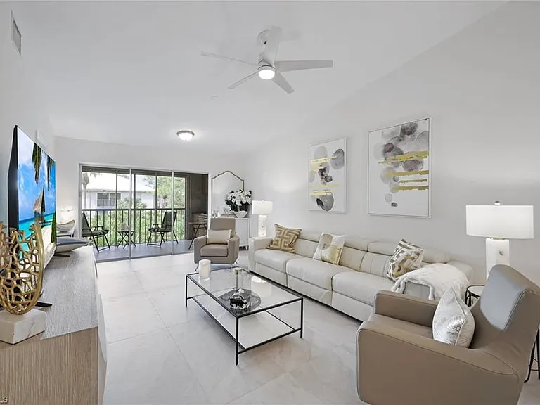 881 Gulf Pavilion Dr #201 — Photo 11