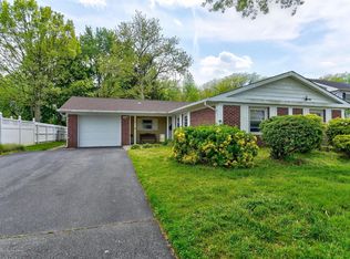 76 Cypress Ln, Aberdeen, NJ 07747