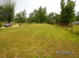 20 Orange Dr, Williamstown, WV