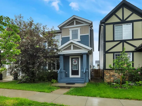 2801 Coughlan Grn SW, Edmonton, AB T6W 3P1