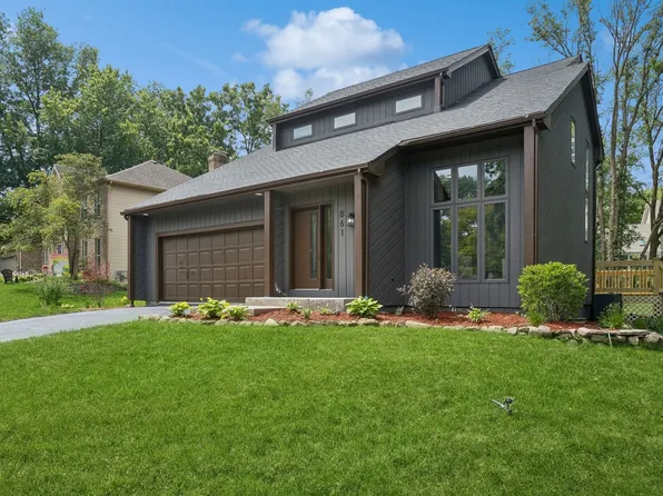861 Tam O Shanter Cir, Bolingbrook, IL 60440