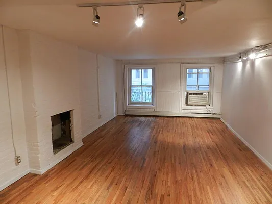 Rented by Living New York | media 19