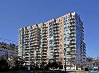 715 Hudson Park, Edgewater, NJ 07020