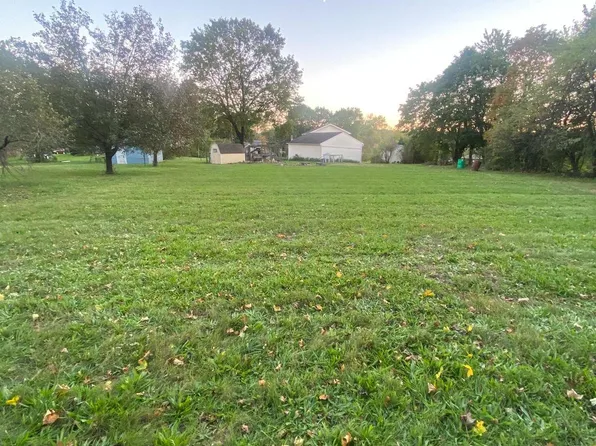 6030 Wertzville Rd, Enola, PA 17025