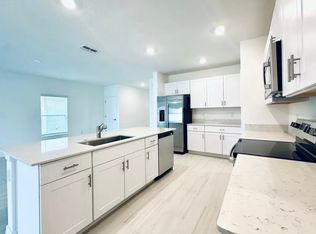 11750 Radiant Shore Loop, San Antonio, FL 33576