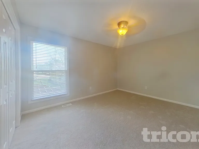 1404 S Montebello St — Photo 14