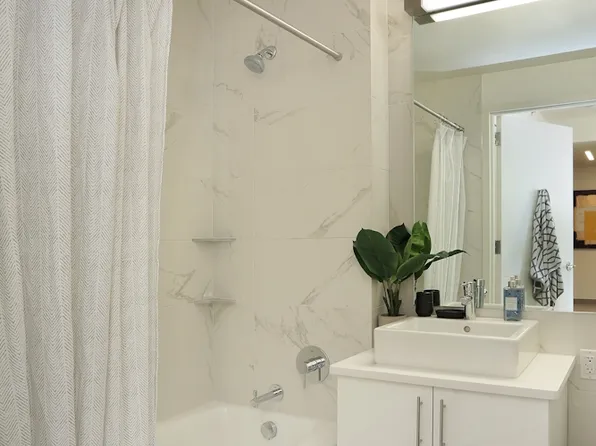 180 Myrtle Avenue image 4 of 15