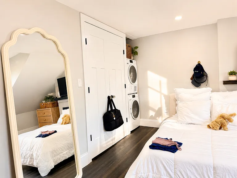 105 Charles St #5 — Photo 3