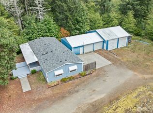 211 NE Yew Tree Lane, Tahuya, WA 98588