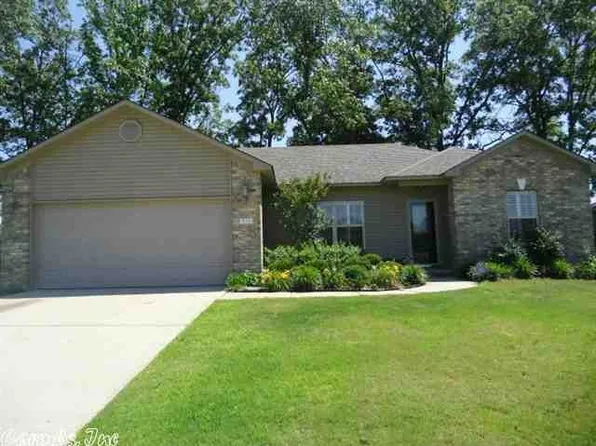 135 Peach St, Austin, AR 72007