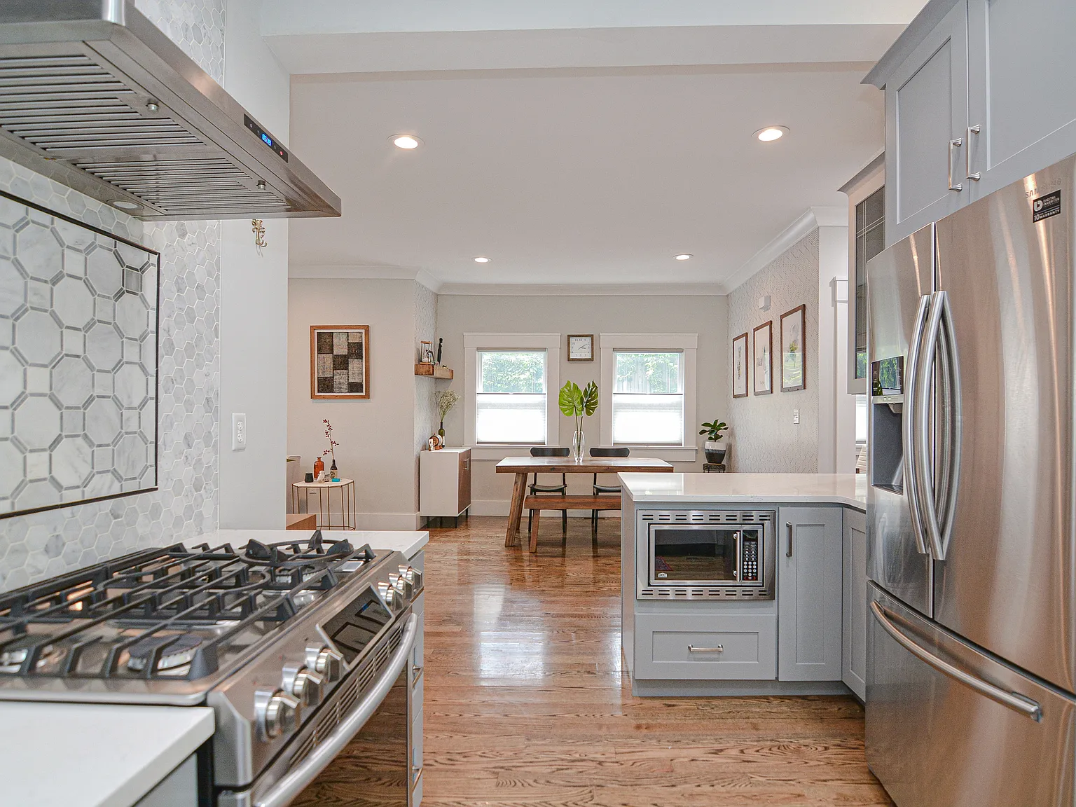 10 Grant St — Photo 2