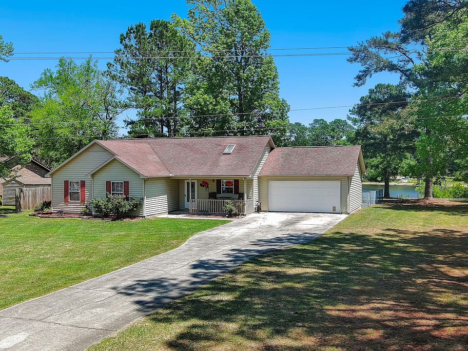 1st image of 2328 N Lakeview Drive