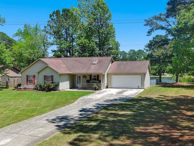 2328 N Lakeview Drive, Newport, NC, 28570