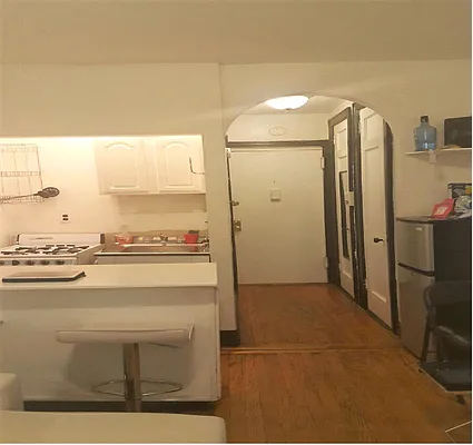 Rented by Downtown Mgt & Realty LLC | media 17