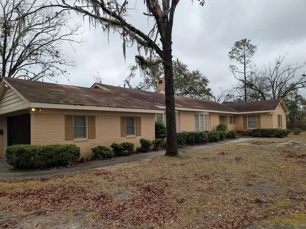 1705 N Barack Obama Blvd, Valdosta, GA 31601