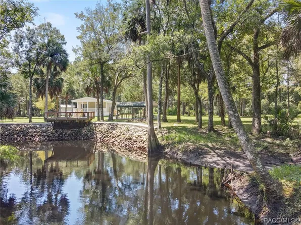 4491 SE 20th Ave, Inglis, FL 34449