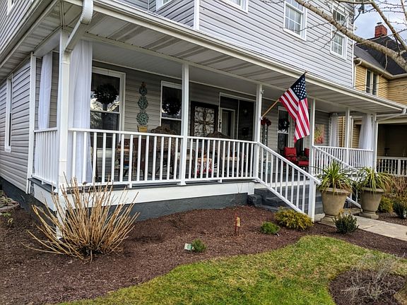 3rd image of 721 Maryland Ave