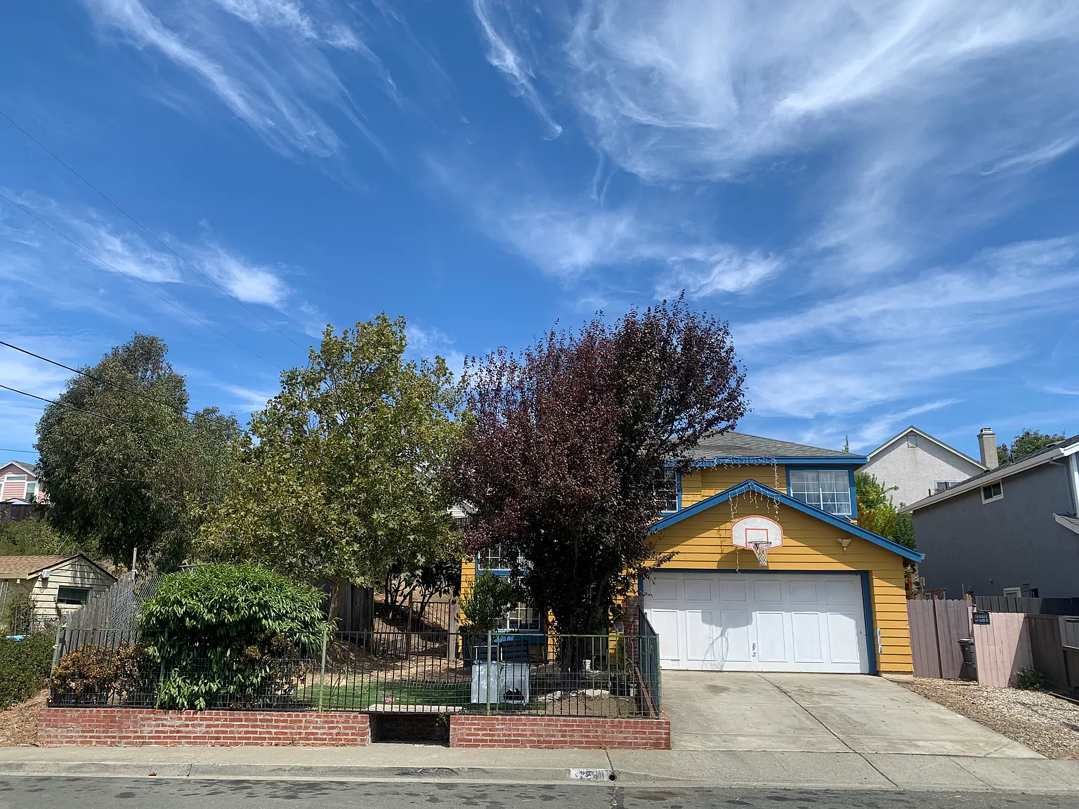 3 bed, 2.5 bath, 1572 sqft, $2,850 — Photo 1