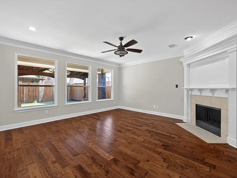 14668 Blakehill Dr — Photo 58