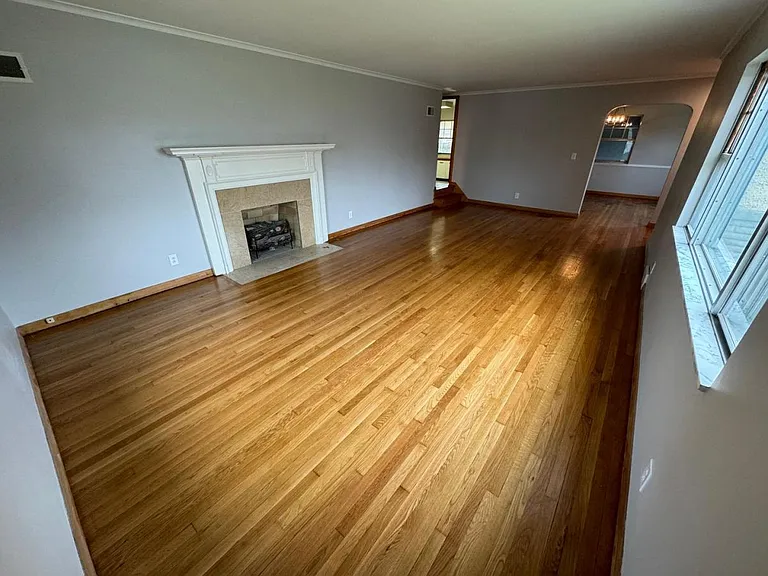 2770 Tremont Rd — Photo 5